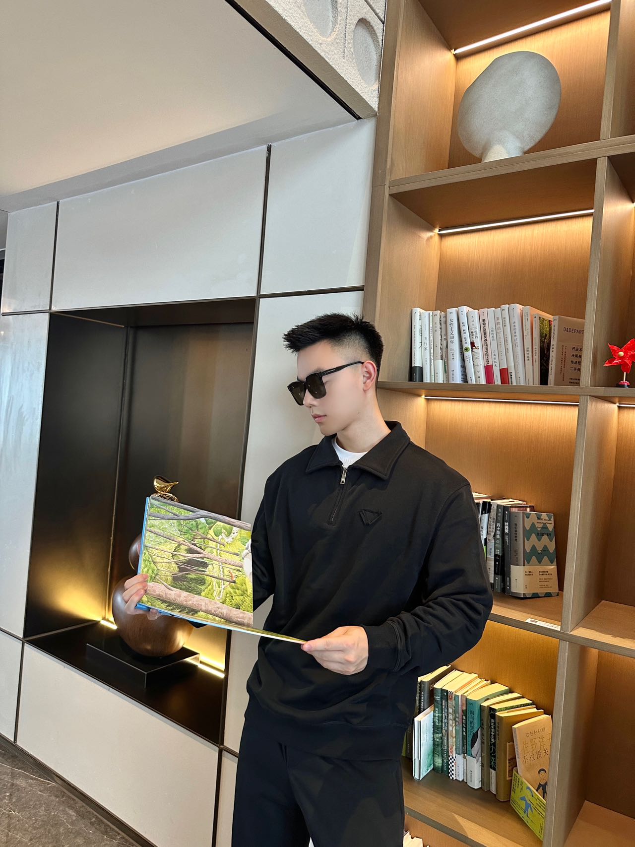 PRADA普拉達PRD 布標半拉鍊翻領POLO衛衣