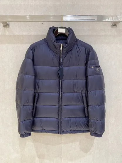 PRADA 羽絨服 