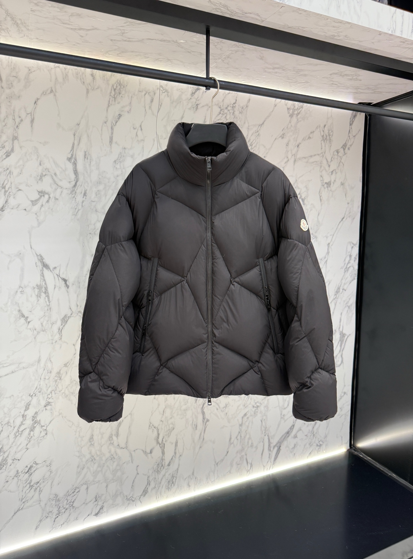 Moncler 羽絨服 2025 年最新款時尚設計師款羽絨外套