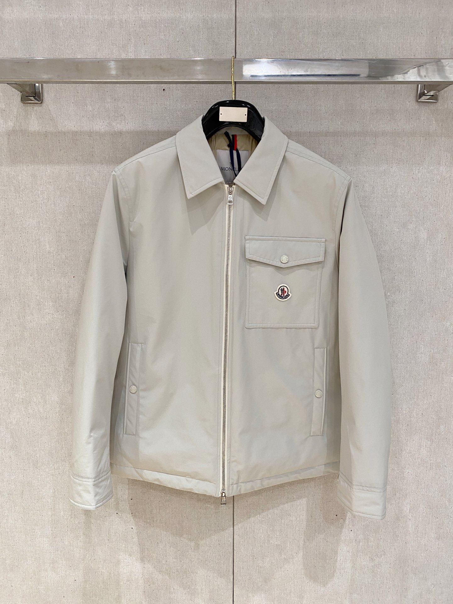 Moncler / 蒙口秋冬男裝 Praz 抽繩風帽短款羽絨夾克