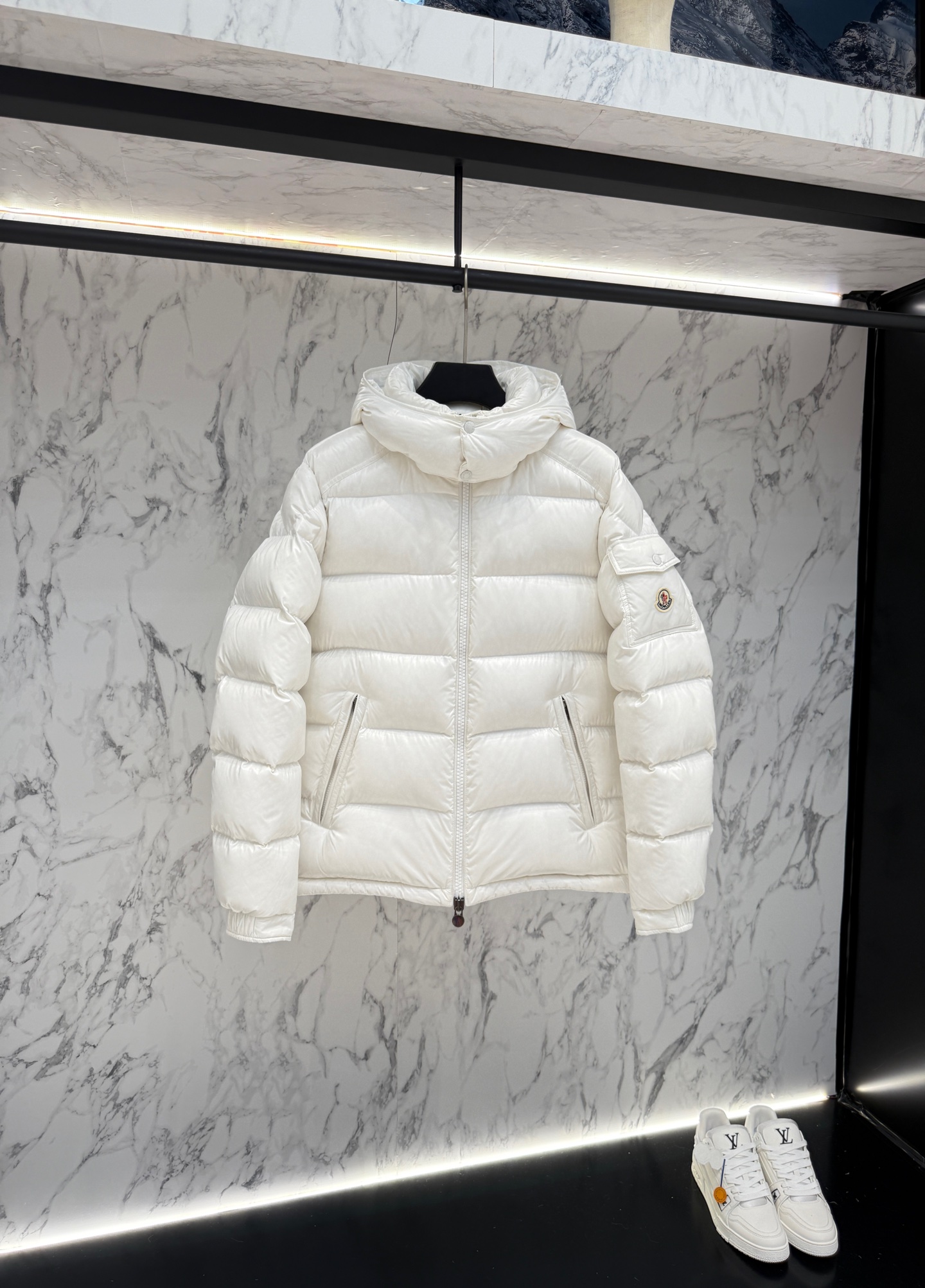 Moncler 羽絨服（頂級鵝絨）2025 最新款時尚設計師款羽絨外套