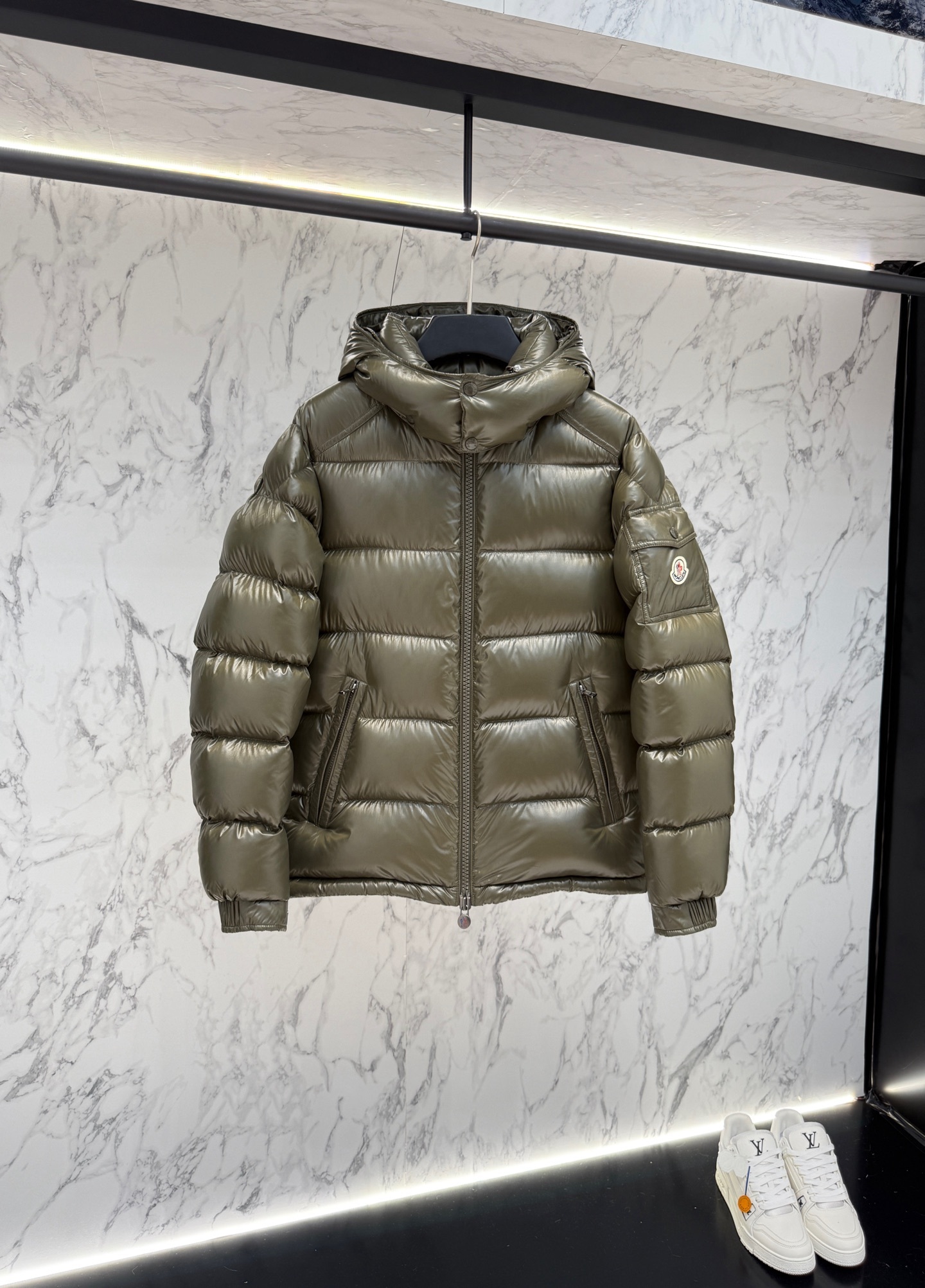 Moncler 羽絨服（頂級鵝絨）2025 最新款時尚設計師款羽絨外套