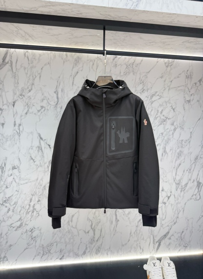 Moncler 2025 最新款時尚設計師款羽絨外套