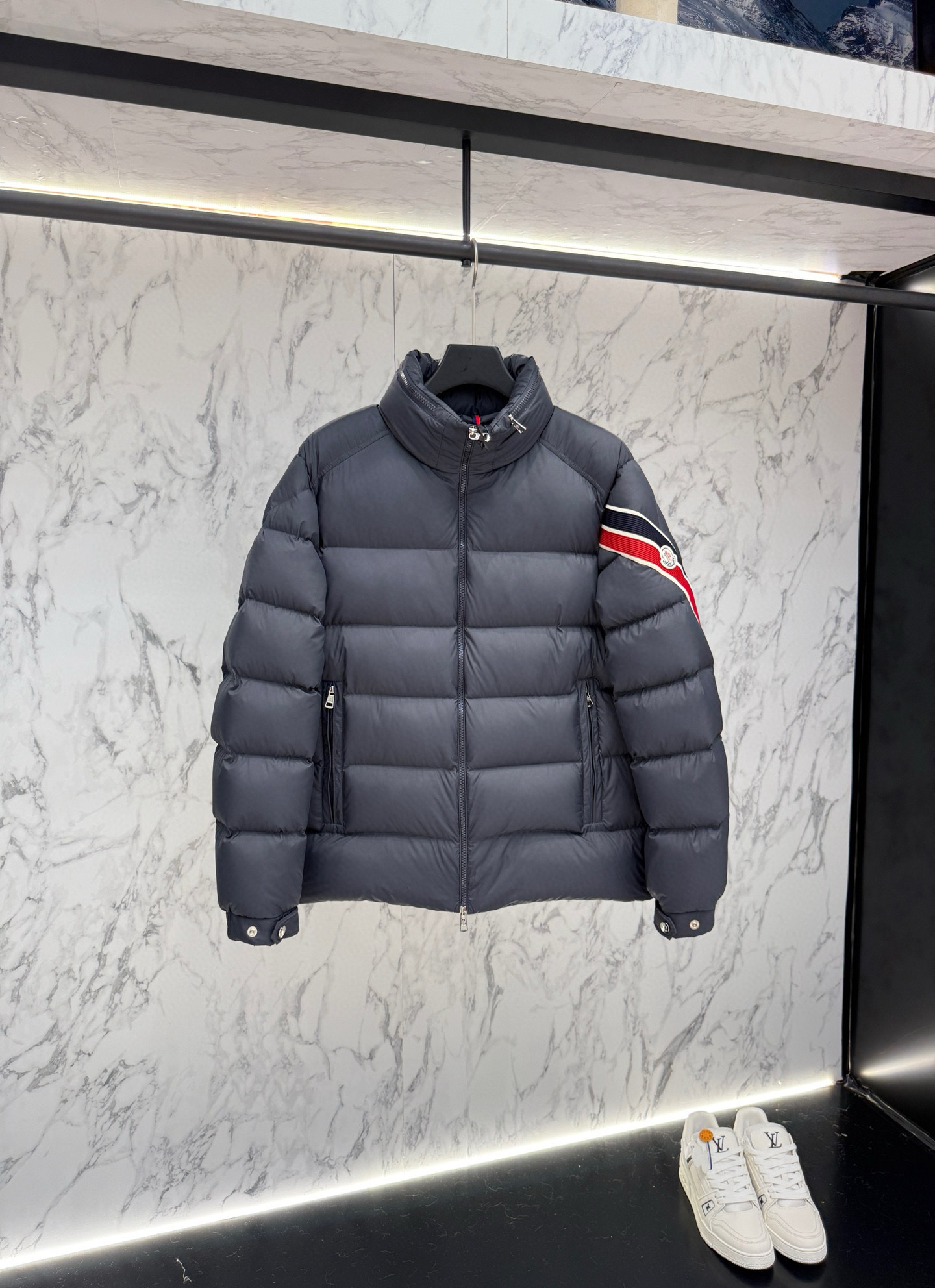 Moncler 羽絨服 2025 最新款時尚設計師款羽絨外套