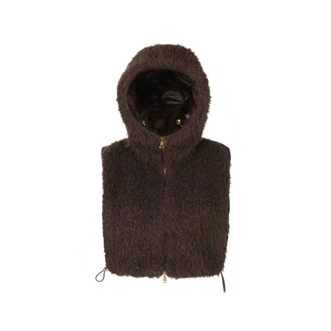 MONCLER 2025 冬日新作｜機能與柔軟交織的短款連帽羽絨馬甲