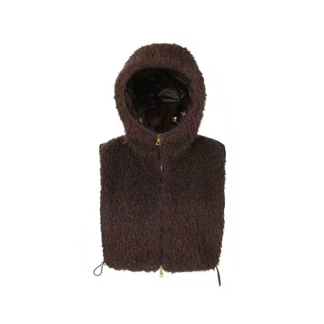 MONCLER 2025 冬日新作｜機能與柔軟交織的短款連帽羽絨馬甲