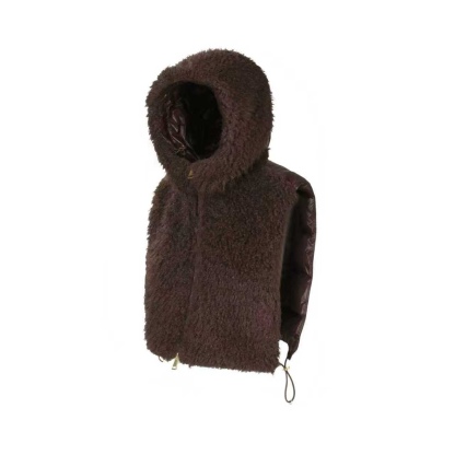 MONCLER 2025 冬日新作｜機能與柔軟交織的短款連帽羽絨馬甲