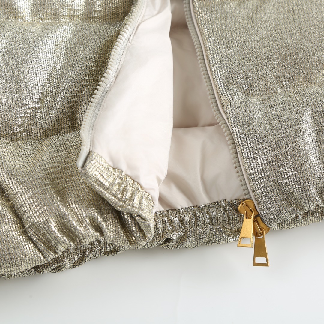 MONCLER 金絲羽絨服