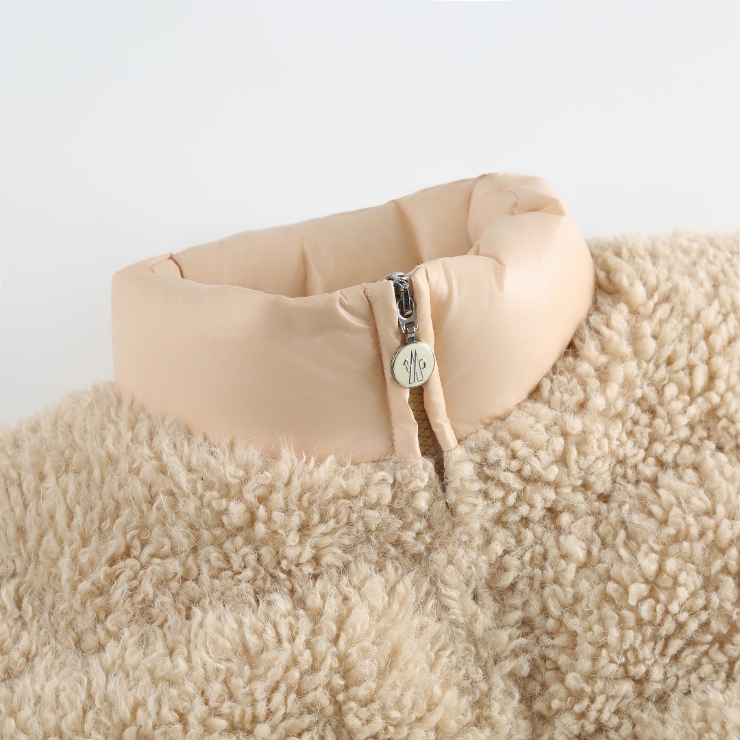 MONCLER 泰迪絨羽絨馬甲