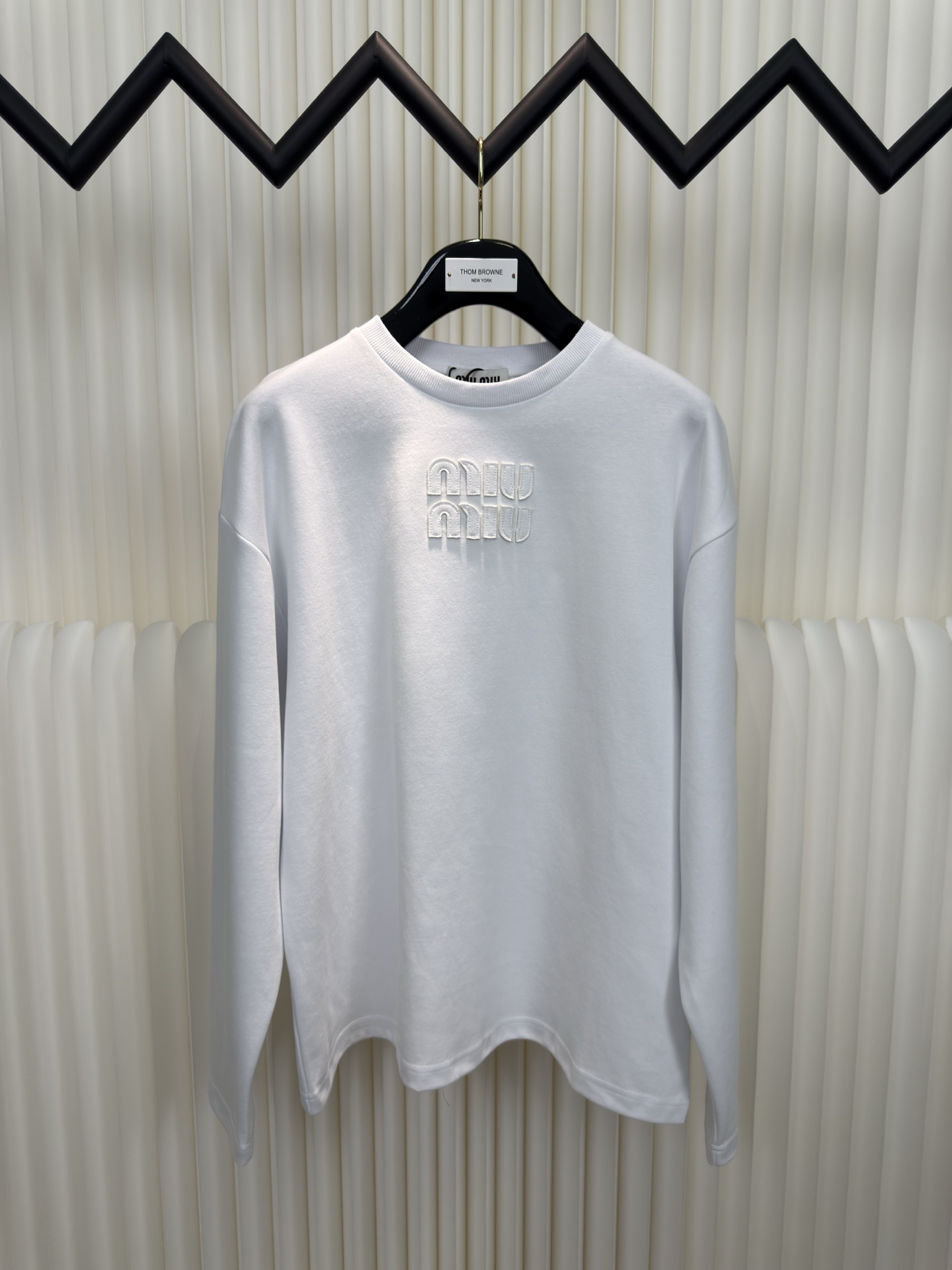 MiuMiu 刺繡燒花徽標長袖上衣