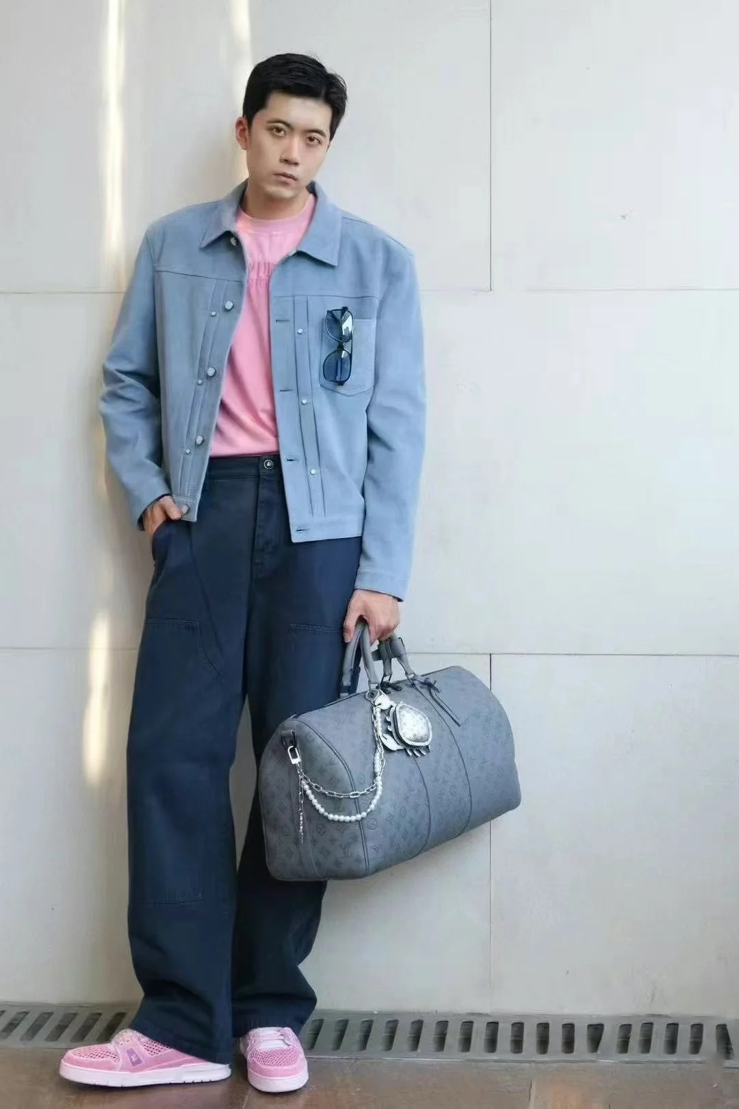 LOUIS VUITTON Type ll 染色牛仔伐木褲