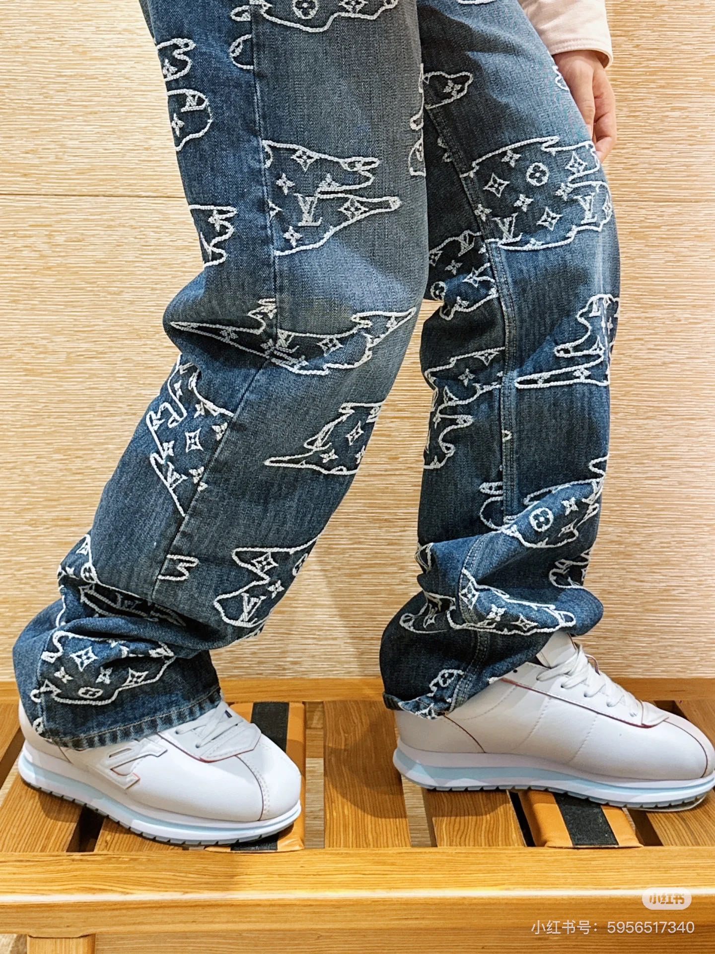 LV / 路易 SS25 雲朵提花牛仔套裝長褲