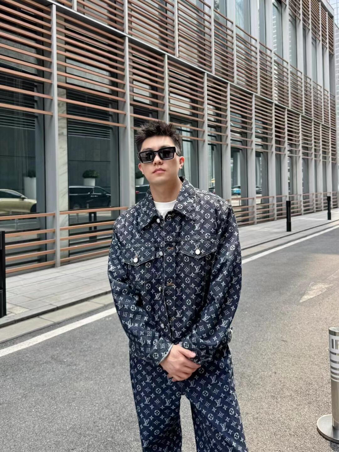 LOUIS VUITTON 老花香腸滿印提花牛仔長褲