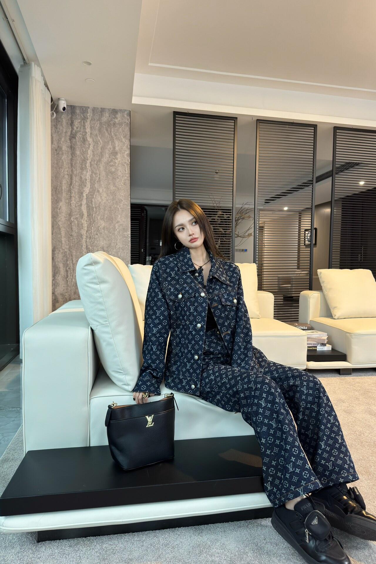 LOUIS VUITTON 老花香腸滿印提花牛仔長褲