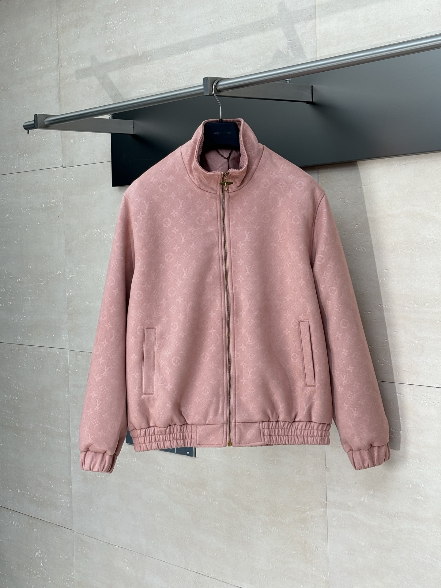 LV / 路易 暗紋滿印小飛機標誌皮质夾克外套