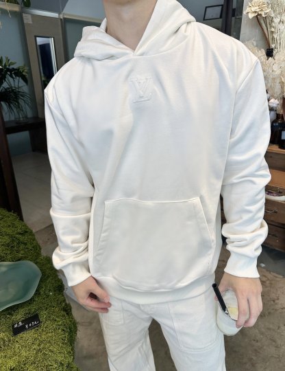 LOUIS VUITTON 標誌壓紋連帽衫