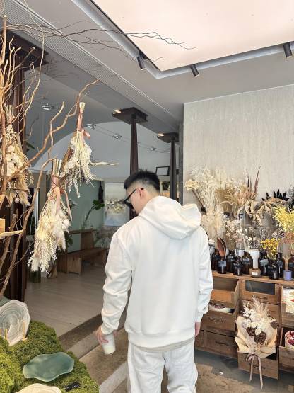 LOUIS VUITTON 標誌壓紋連帽衫