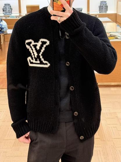 路易威登（LOUIS VUITTON）提花标识针织羊毛开衫