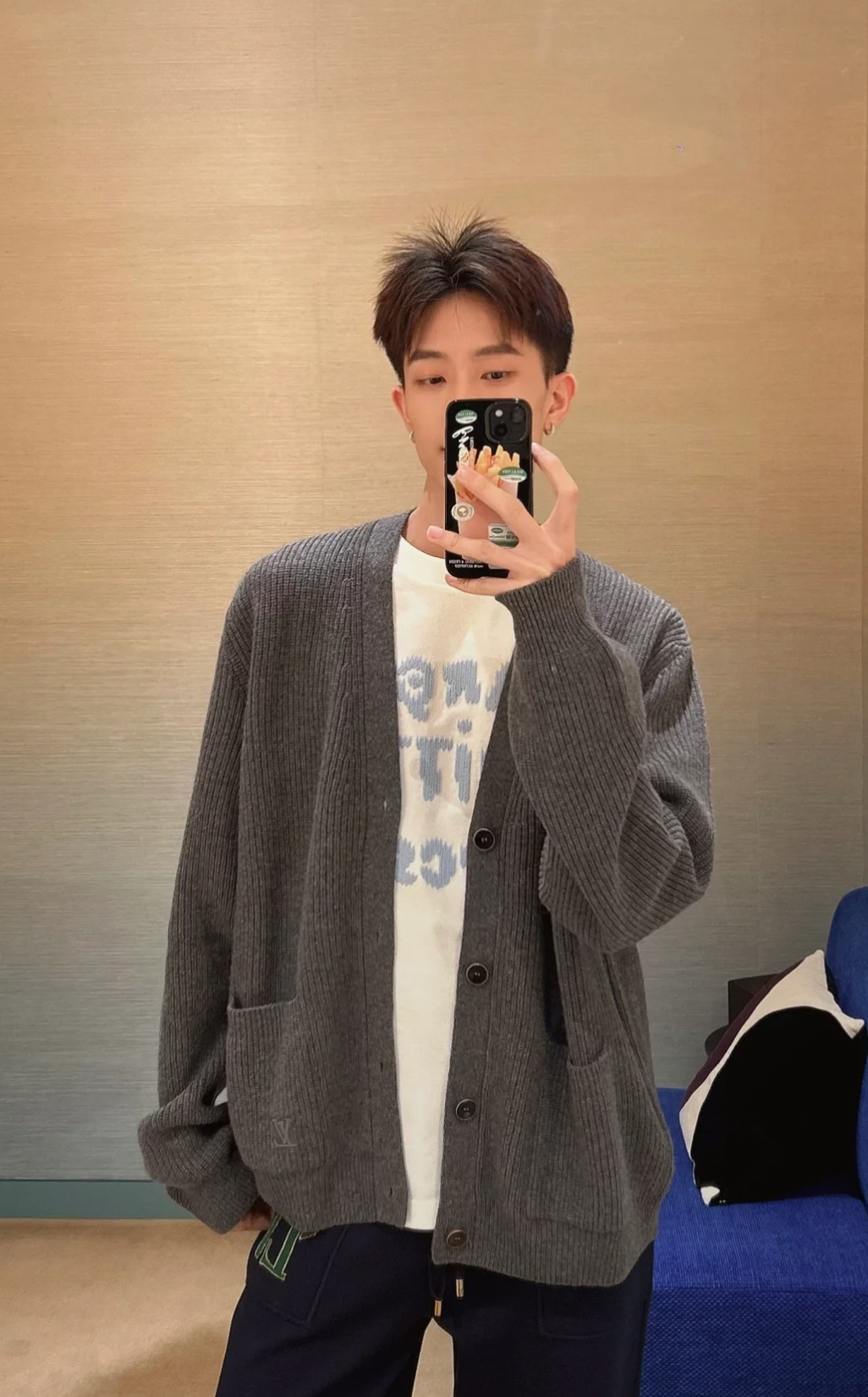 LOUIS VUITTON 刺繡標識羊毛開衫