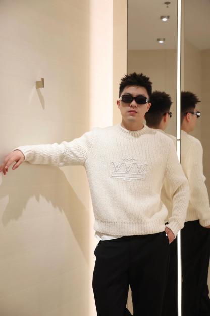 LOUIS VUITTON 刺繡珍珠徽標針織衫