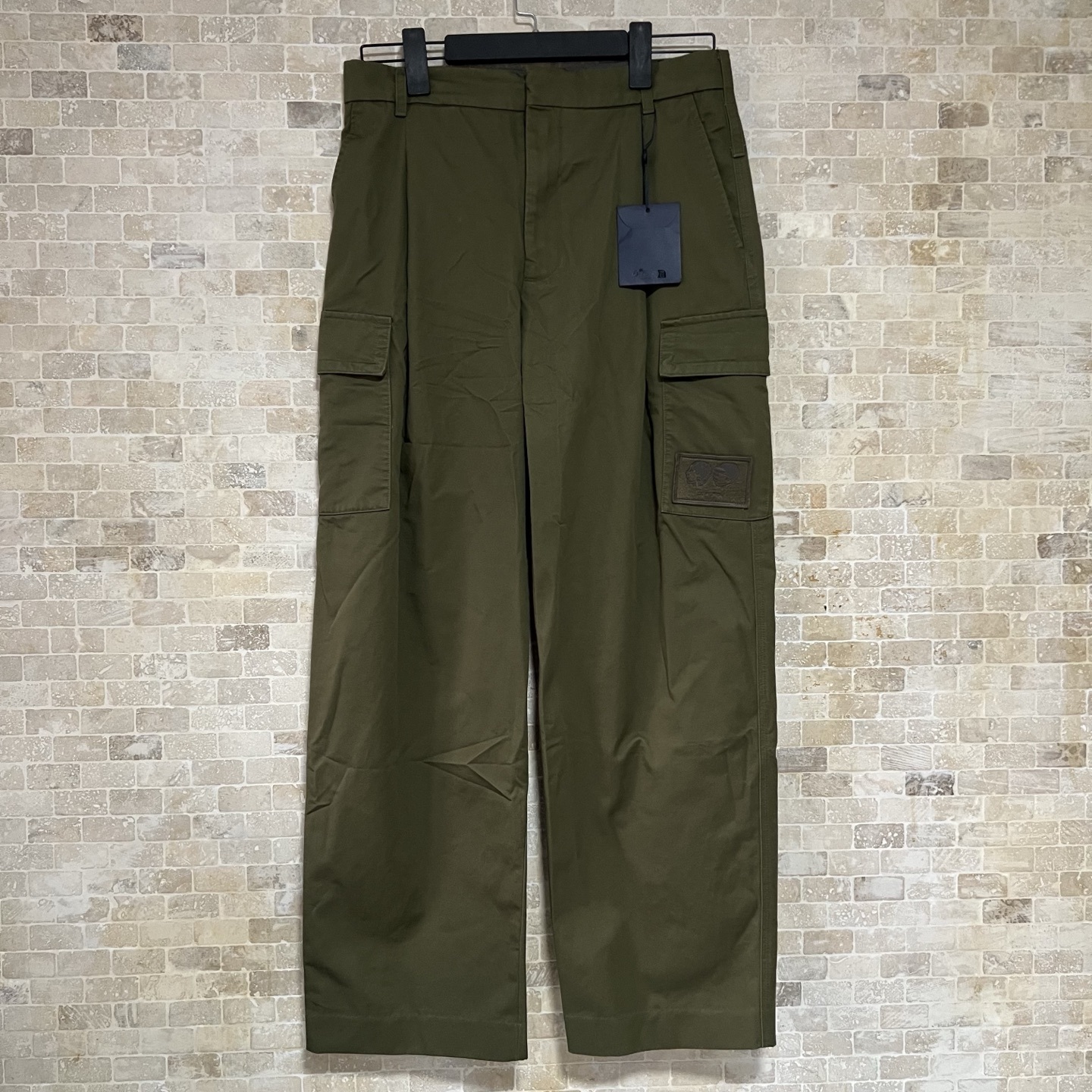 LV 聯名 Nigo 工裝長褲