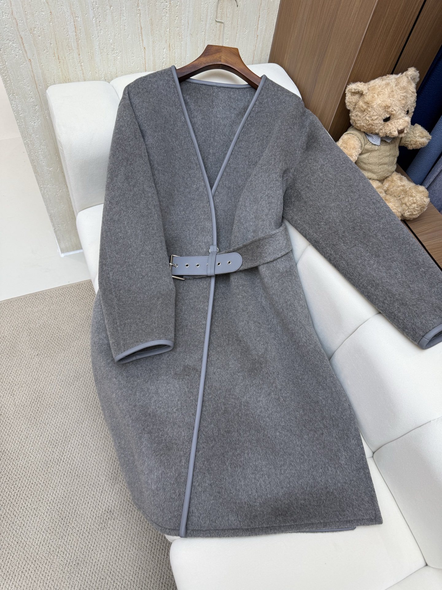 LV 同款羊絨大衣