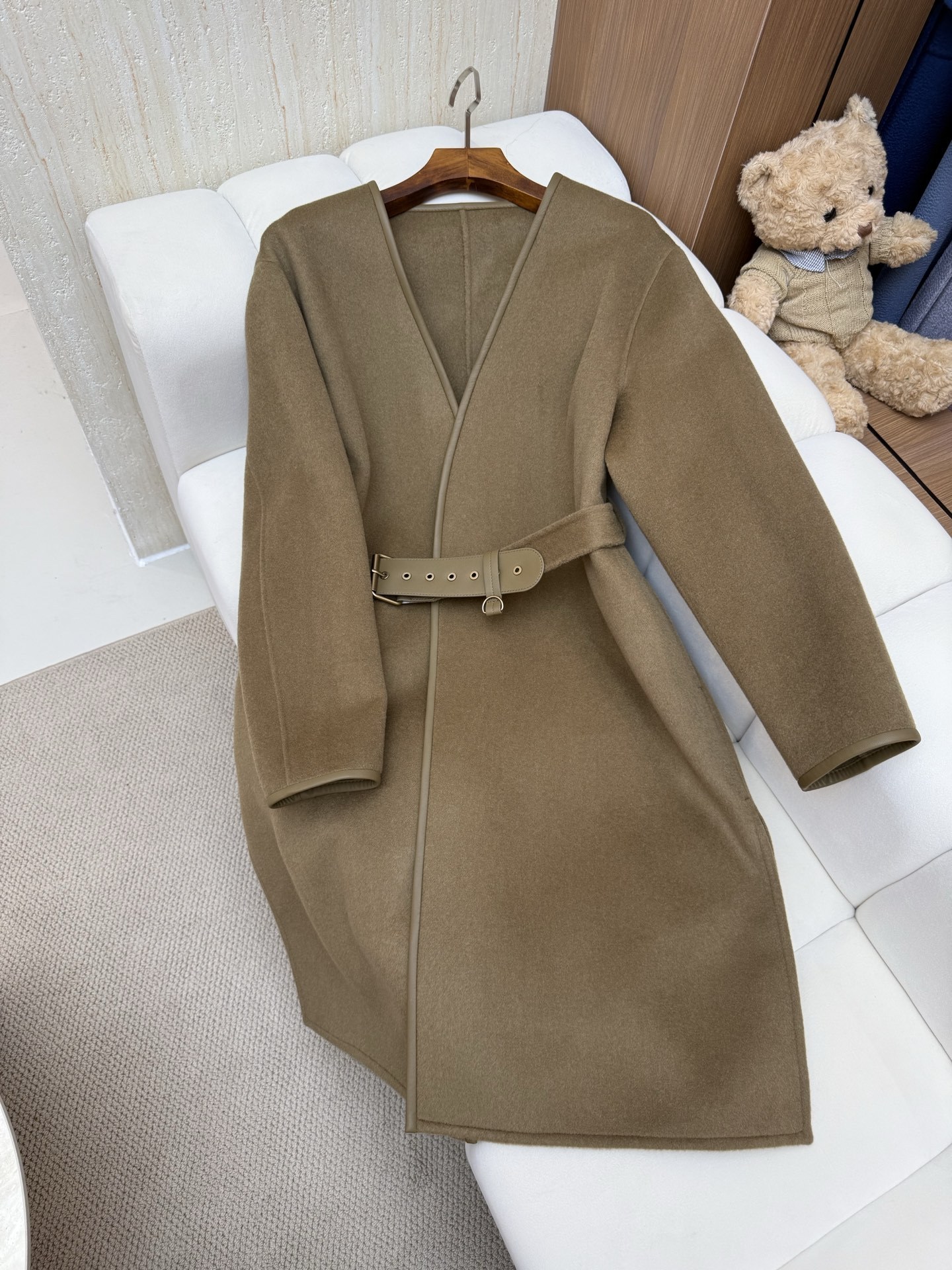 LV 同款羊絨大衣