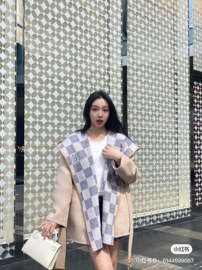 LV 秋冬經典款大衣