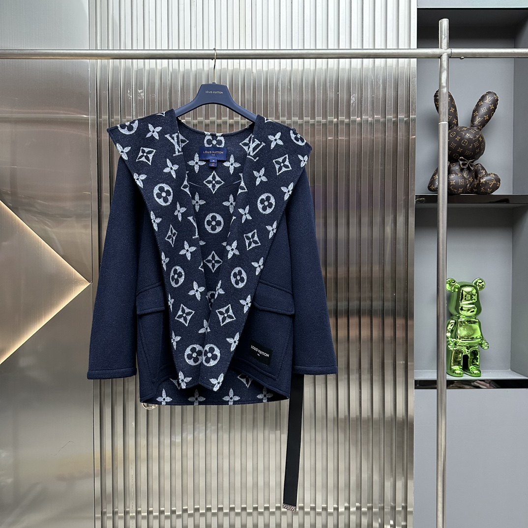 LV 秋冬經典款大衣