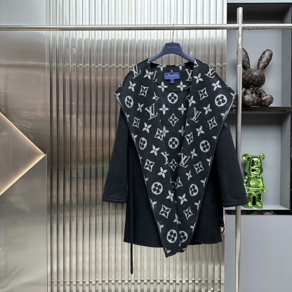 LV 秋冬經典款大衣
