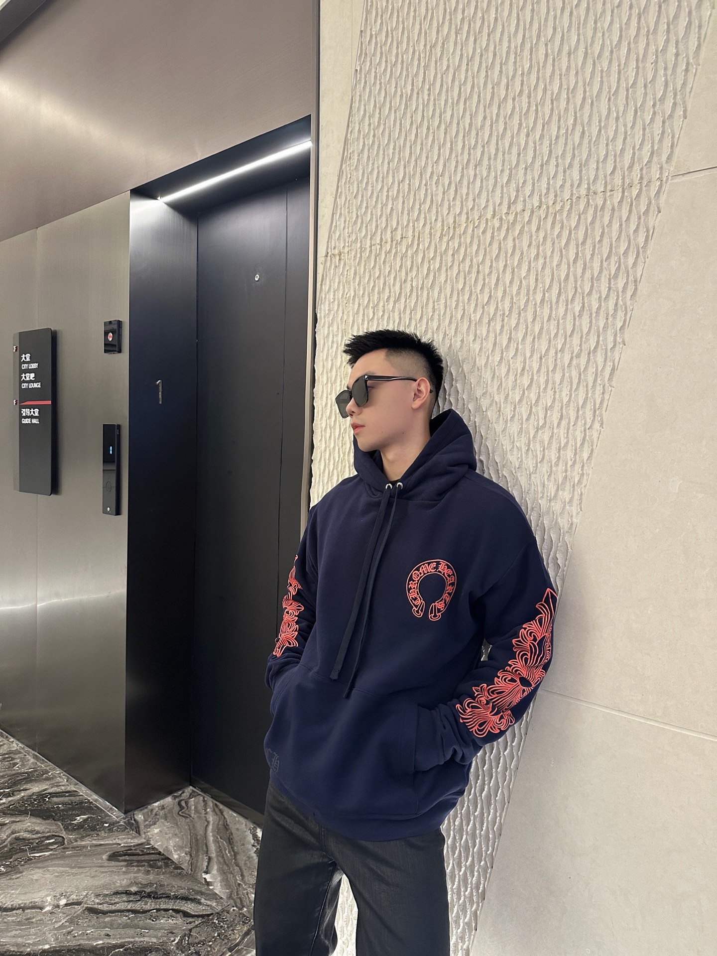 Chrome Hearts 馬蹄花連帽衛衣