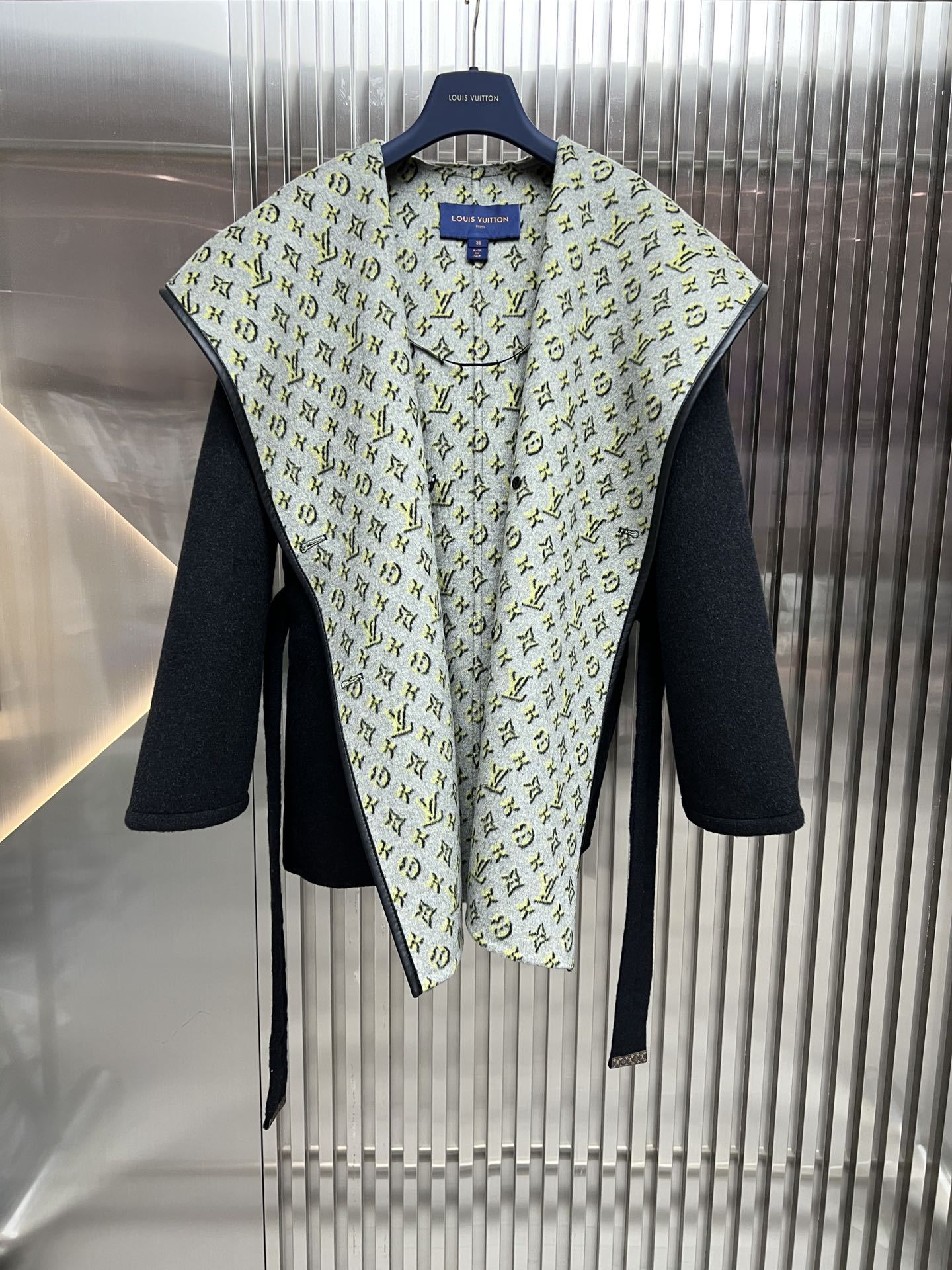 LV 雙影雙排扣短款大衣（短款）