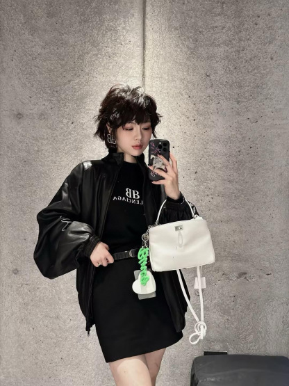 巴黎世家 Balenciaga 雙 B 提花針織長袖