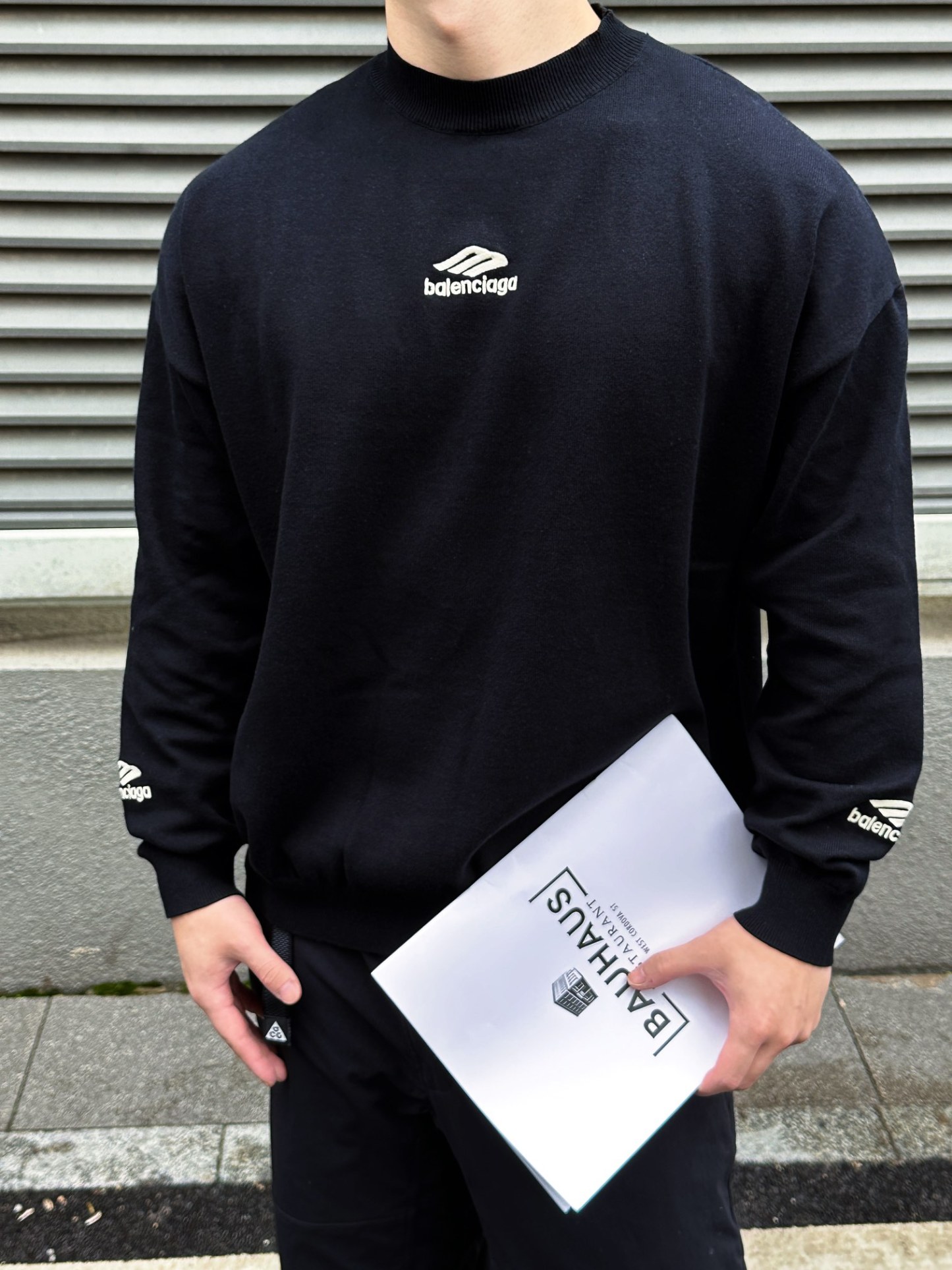 Balenciaga 滑雪系列 3B 刺繡毛衣