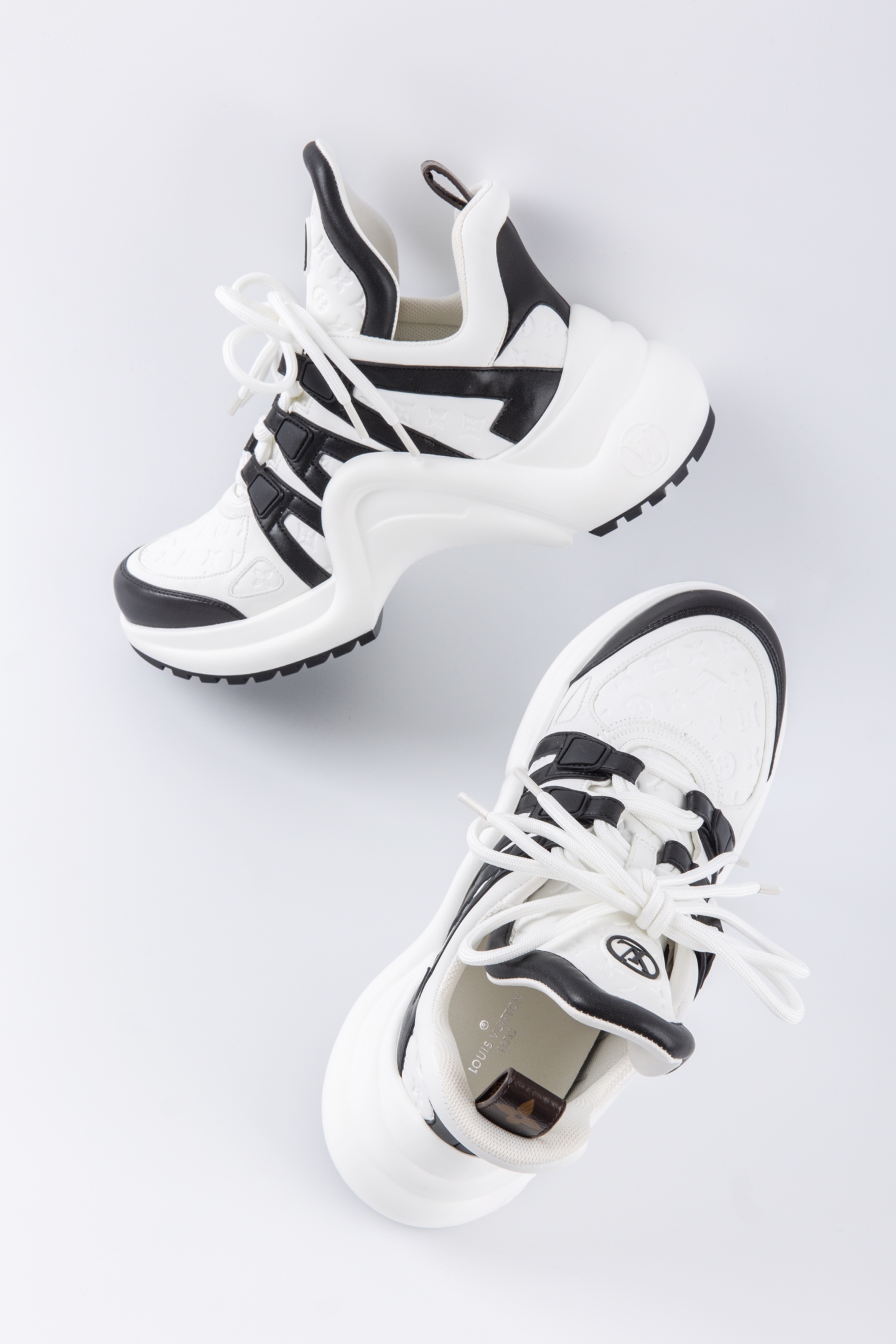 LV Archlight 系列拱橋底老爹鞋 （女款）