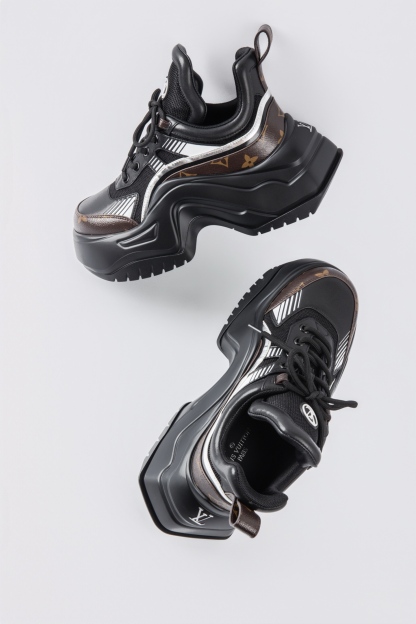 Louis Vuitton・路易威登 / 新款 LV Archlight 系列拱橋厚底 2.0 老爹鞋 （女款）