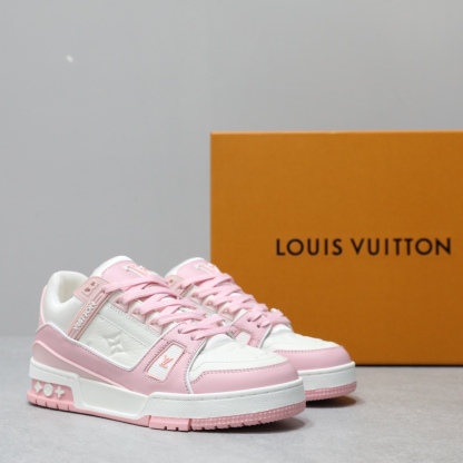 LV TRAINER 皮款