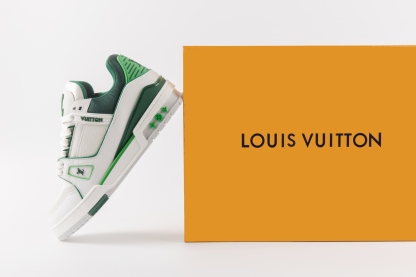 LOUIS VUITTON Trainer 荔枝紋系列 男女同款