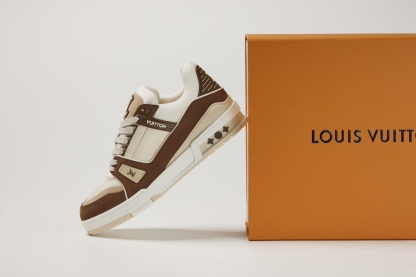 LV TRAINER 摩卡系列