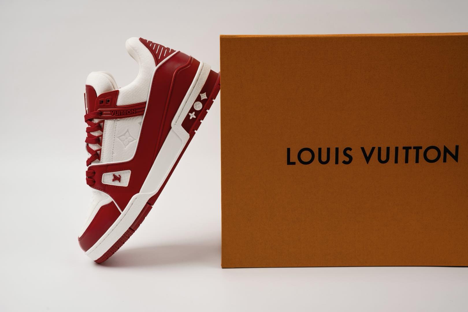 LV TRAINER 皮款 男女同款