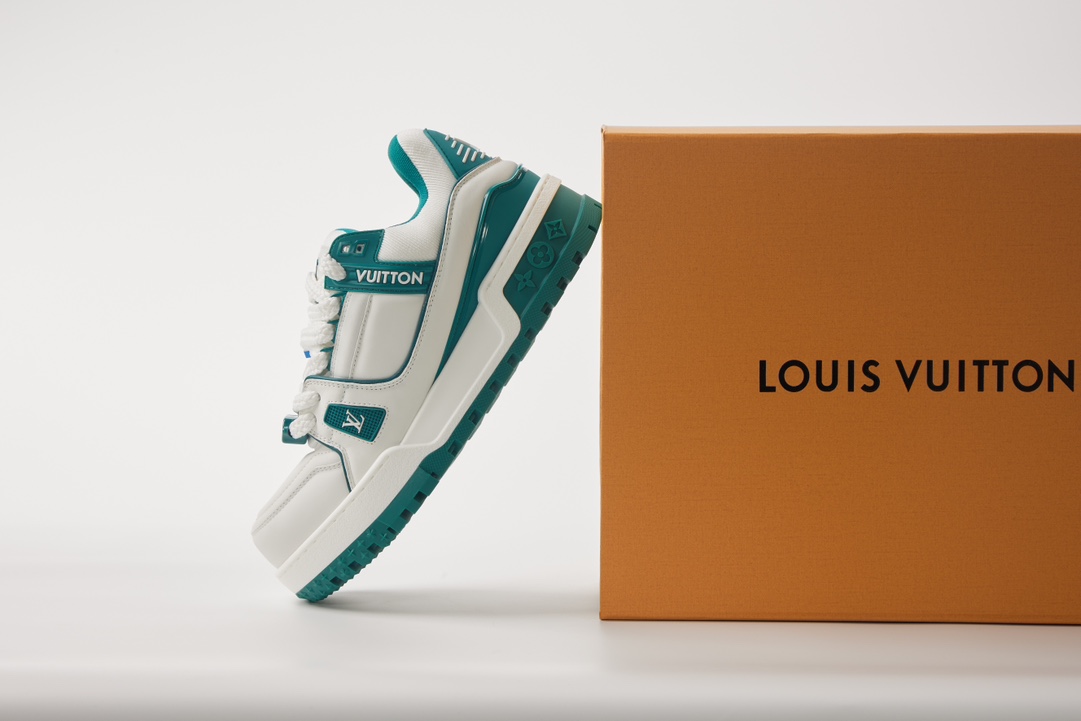 LV Trainer 男女同款 胖丁基礎款系列