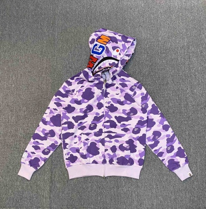 P215 XX096 BAPE 台北限定香芋紫迷彩鲨鱼拉链卫衣 215