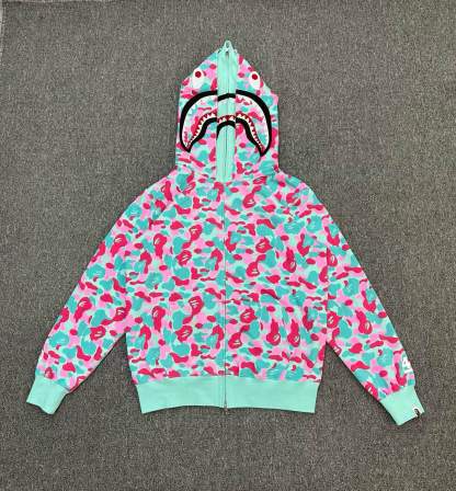 P245 XX208 A BATHING APE 邁阿密 4 週年 WGM 字母貼布迷彩圖案雙重連帽拉鍊衛衣 245
