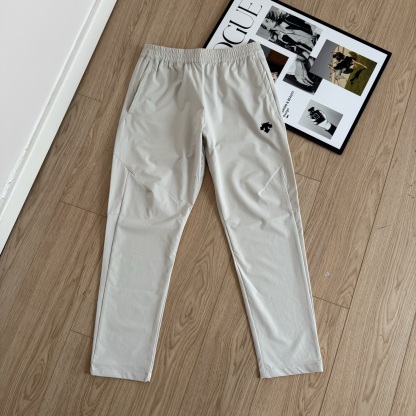 DESCENTE 迪桑特｜SCHEMATECH 冷感男子運動休閒長褲