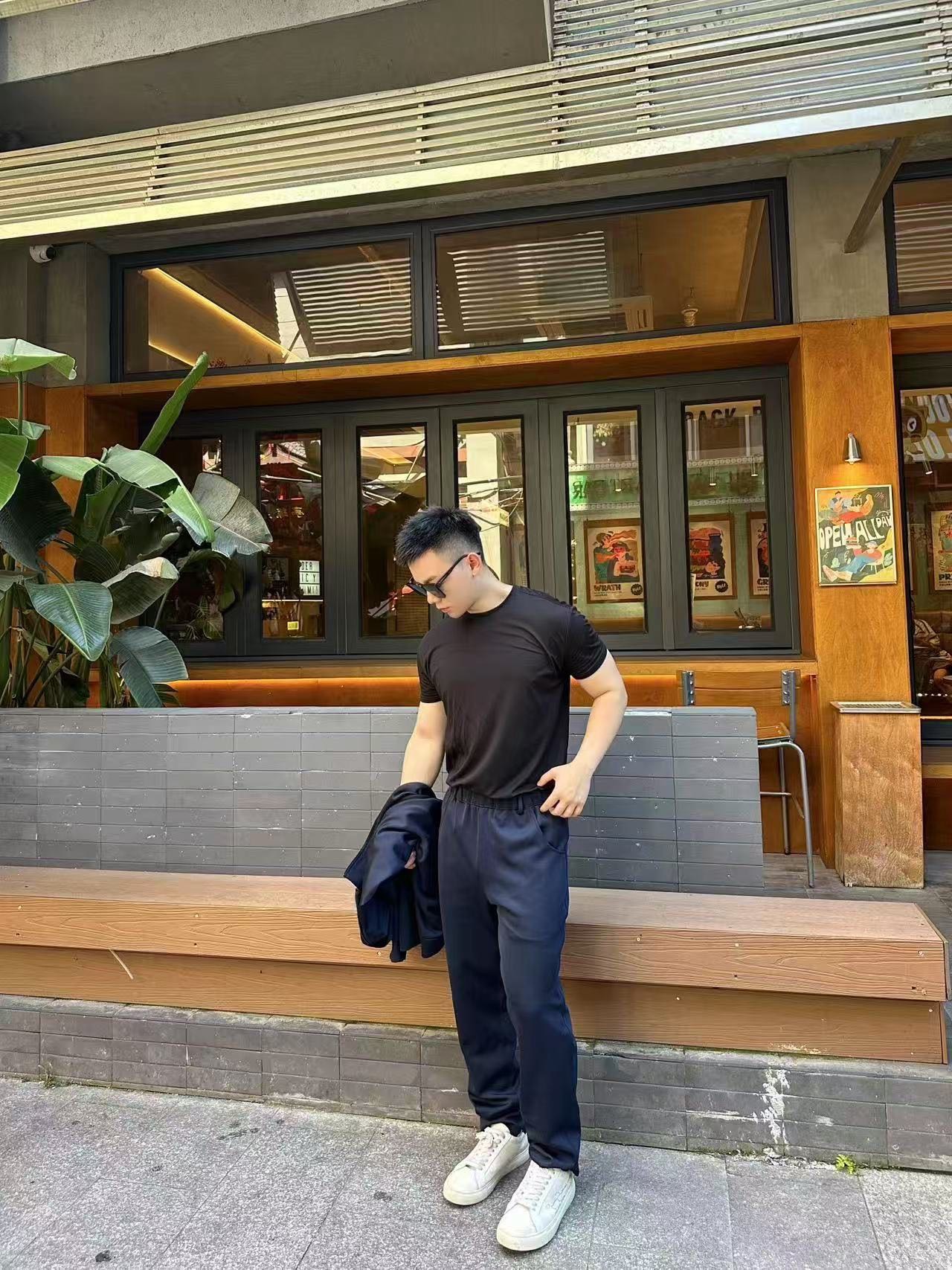 PRADA 三角布標套裝長褲