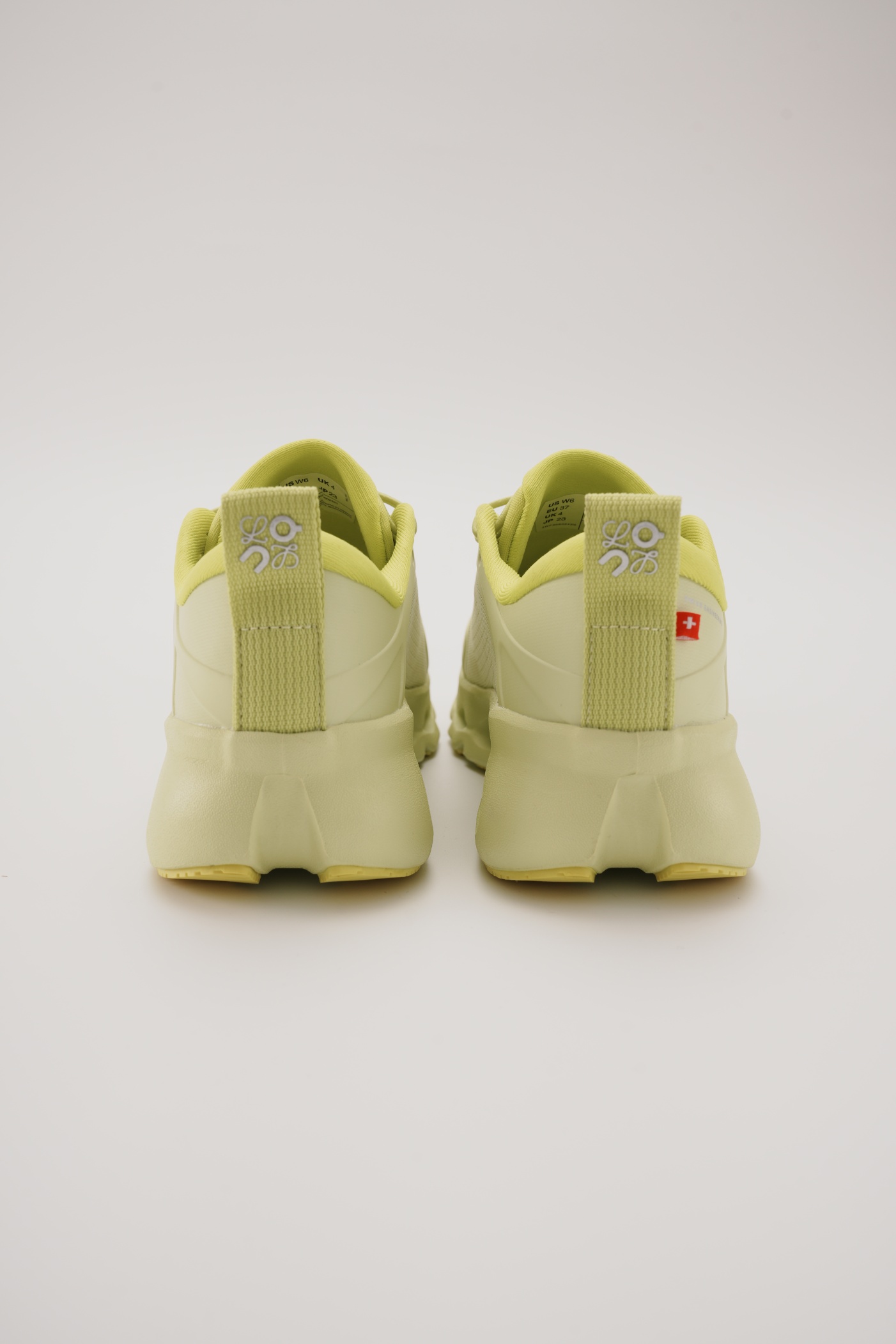 LOEWE X ON 昂跑 Cloudsolo 舒適跑步鞋 熒光綠（男女同款）