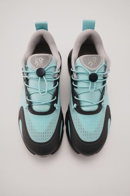 LOEWE X ON 昂跑 Cloudsolo 舒適跑步鞋 黑藍（男女同款）