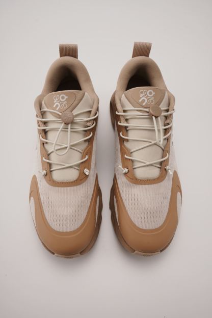 LOEWE X ON 昂跑 Cloudsolo 舒適跑步鞋 白棕（男女同款）