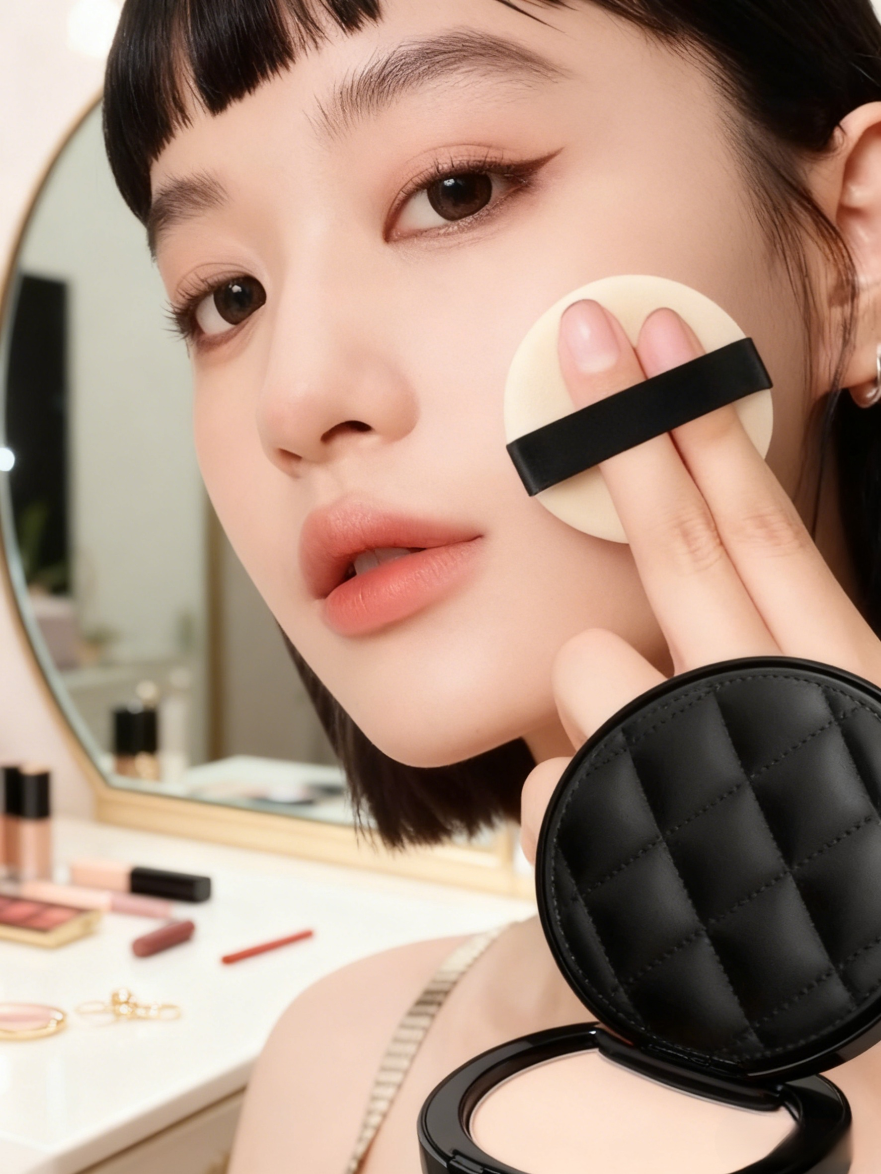 【✨ 💖ไม่ต้องกลัวสิว】แป้งอัดแข็งบำรุงผิวควบคุมความมัน ไม่มันเยิ้มตลอดวัน