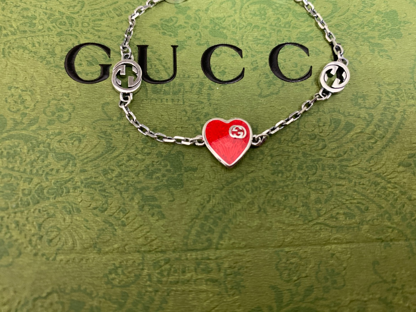 グッチ「Gucci」グッチ ハート エナメルブレスレット